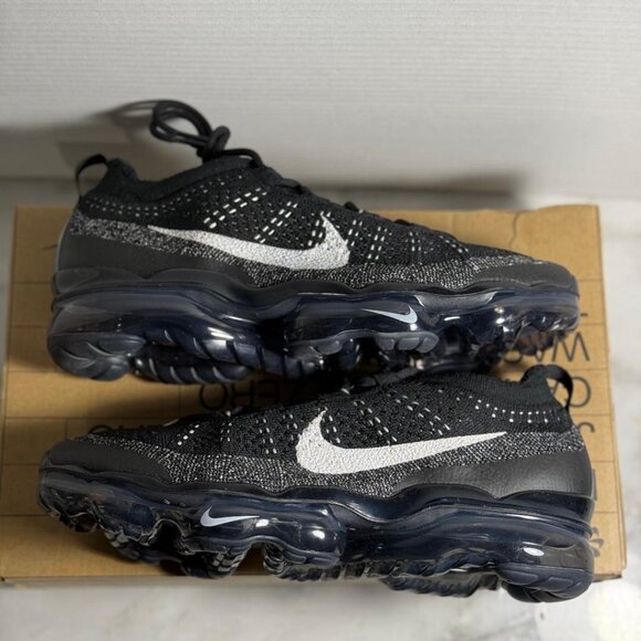 Nike Air VaporMax 2023 Flyknit Oreo Size 8.5 - | NWB - Picture 6 of 10